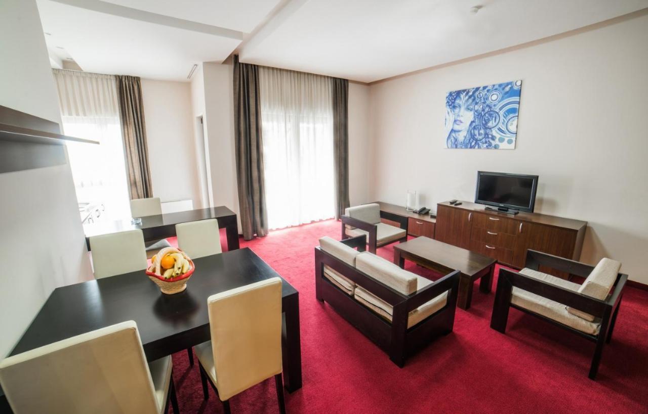 Hotel Atlas Ugljevik Ngoại thất bức ảnh